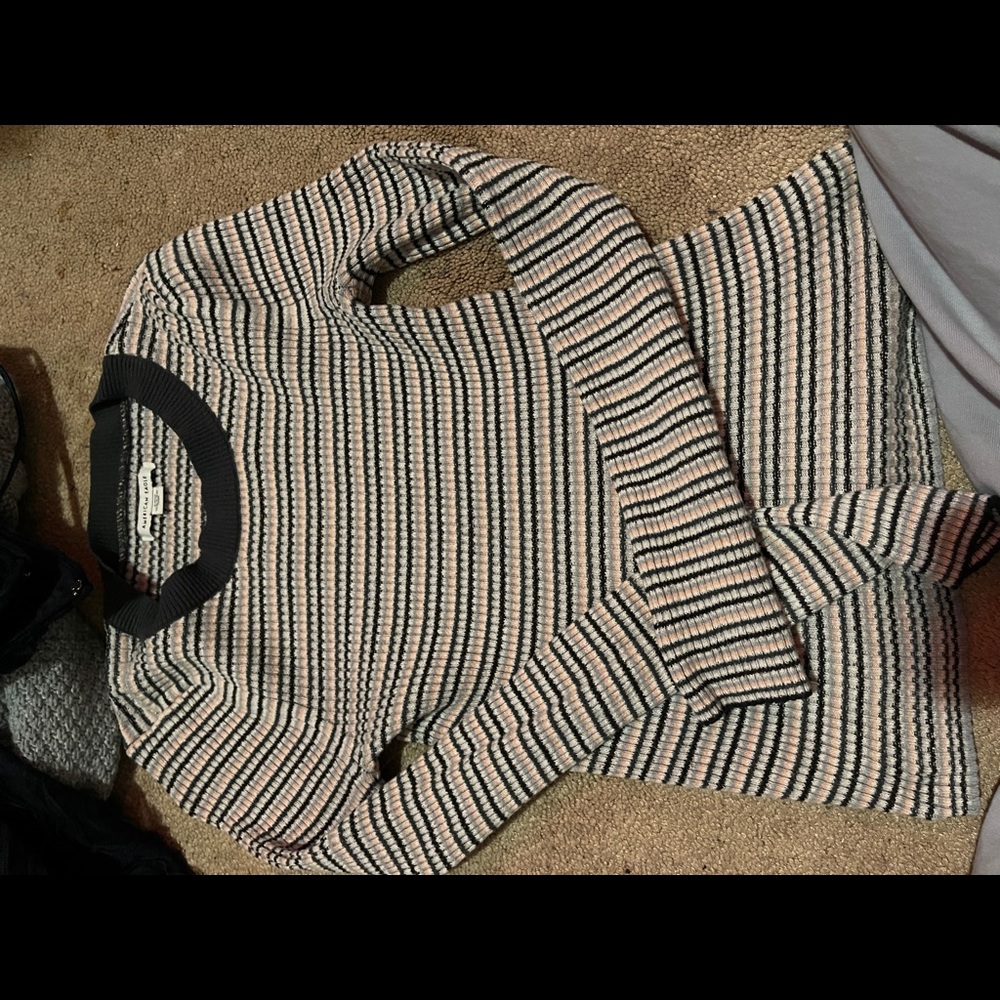 American eagle multicolor long sleeve